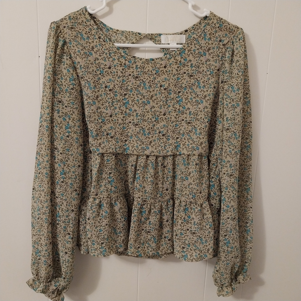 CHANCE Brand Boho Vintage Feel Floral Top Ruffle Crop Open-back Long Sleeve